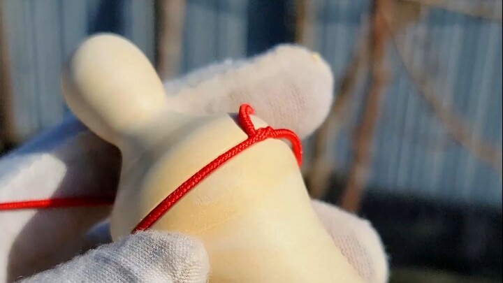 Gỗ hoa tiêu phơi khô nhiều năm, được chế thành gậy mọc răng cho bé