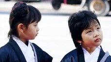 แฝดน้อยนำโชคป่วนใจคุณพ่อสุดหล่อ