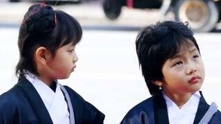 แฝดน้อยนำโชคป่วนใจคุณพ่อสุดหล่อ