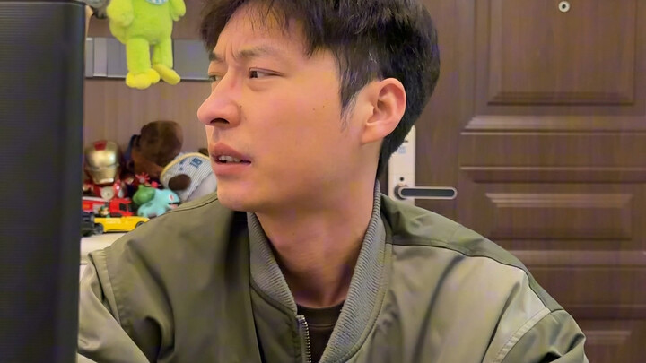 Ketika aku melihat jadwal kuliah sepupuku