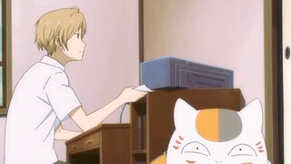 nyanko sensei sangatlah Kawai ✨❤️