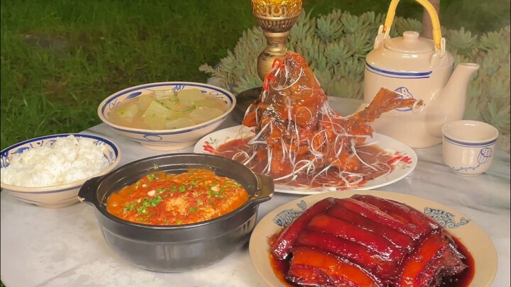 Every meal is life—simple and straightforward: three dishes and a soup.