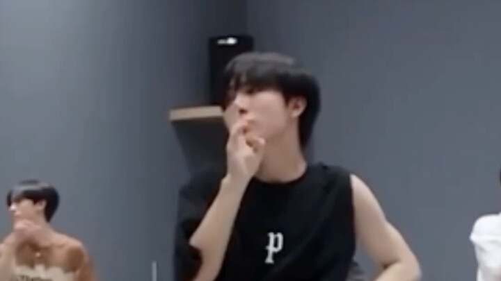 【Su Xinhao】When it comes to dancing, it's got to be Su Xinhao—someone please do something about this