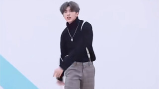 ผู้สร้างแทร็คของทั้งดวงจันทร์