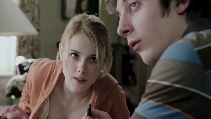 Nữ thần gợi cảm của Hollywood, Laura Wiggins