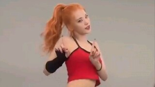 Huang Lizhi is so good at dancing that it shocked me. Mr. Vampire dance challenge
