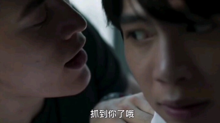 [Dia bukan aku] Cinta yang dipaksakan ini (bushi) terlalu emosional!