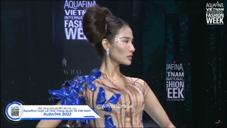 Á hậu Hoàng Thùy catwalk với vị trí First Face trong Show diễn của NTK Hoàng Hải tối nay