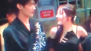 [Địch Lệ Nhiệt Ba x Châu Khắc Vũ] "Hãy trân trọng từng giây phút của buổi thu âm cuối cùng của chúng