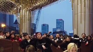 [Sunzi Group] Bản cover Flow Dance cổ điển của Wang Yibo (cpop tại sân khấu roadshow Thành Đô Z31 nh