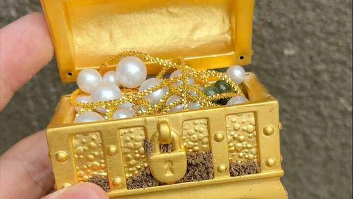 We've unearthed the legendary treasure!