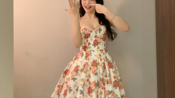 All Princess Skirt Looks! 8 Outfit Changes ~pop