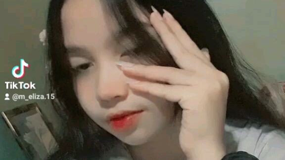follow my tiktok acc m_eliza.15