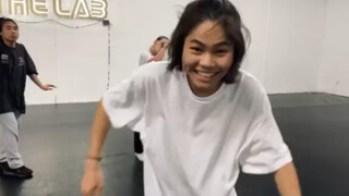 【Seanlew】the lab 团队请Sean去给队员们内训 这支舞很帅哟