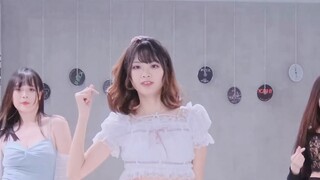 【Vertical screen】A 1.8-meter-tall girl invites you to go dancing☆Why don’t you like it? Thumbs up【Gi