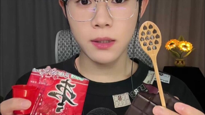 ASMR | Sleep-Inducing Props That Sound Amazing But Are a Real Mouth Workout