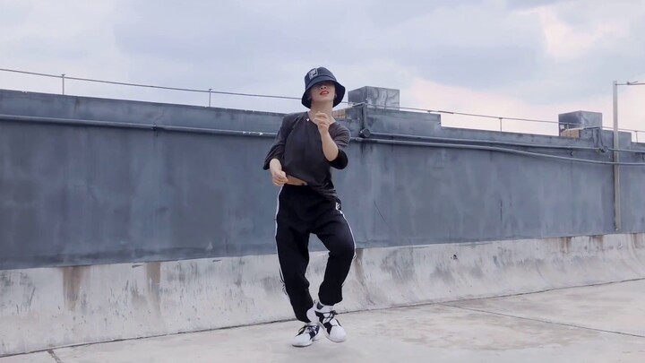 Yang Tier｜Dark Candy, solo terbaru Bian Baekhyun, Candy. Dia menari selama 20 menit dan bergegas ke 