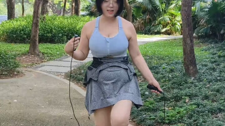 Thì. Khá lớn