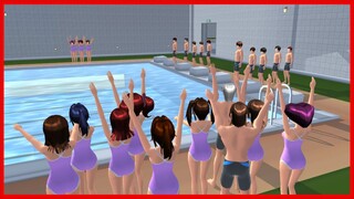Swimming Race Between 1-1 and 2-1 Classes || SAKURA School Simulator