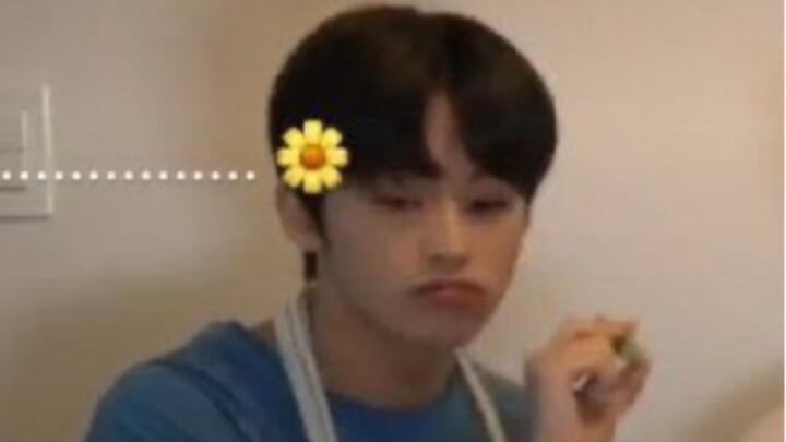 [Li Mark] Cute and adorable live comments on Vlive