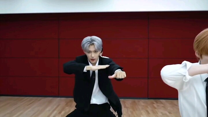 【straykids】حول أهمية الموسيقى التصويرية