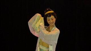 清影悠悠，袅袅婷婷，孙夕茹原创水袖舞《如梦令》重现宋代女子淡雅之美