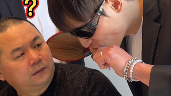 Khi tôi thuê cho bố tôi hai “vệ sĩ”