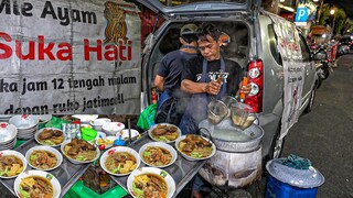 GOKIL!!! JUALAN MIE AYAM PAS ORANG ORANG LAGI PADA TIDUR??? SALAH SATU IDE USAHA TANPA SAINGAN