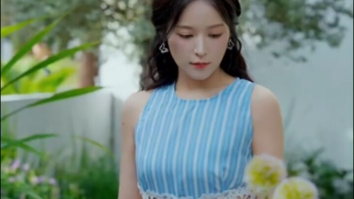 Karena salah paham kita bermusuhan, CEO dingin hanya mencintaiku,