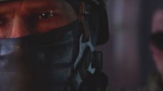 "أيها الرائد، انظر، كامونا أصبحت مظلمة."