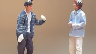 超级可爱的Attention 翻跳！(￣^￣)ゞ