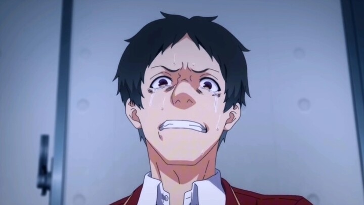 Someone secretly protects Brother Lu. The moment Yamauchi slaps him in the face, Brother Lu steps in