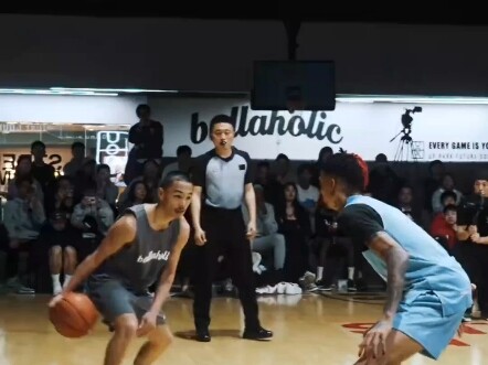 Pebasket jalanan asal Jepang, RYO, dengan berbagai trik dribel berputar