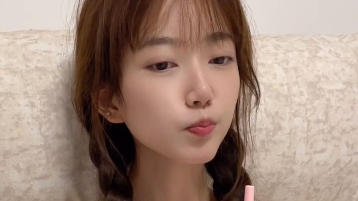 أكلت وأكلت، فلماذا تدافع عن الطعام هكذا؟