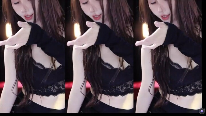 Si Yu'er e Live_ Si Yu'er e Live_ Si Yu'er e Xingxiu Live_ Si Yu'er e Douyu Live dan 5 halaman lainn