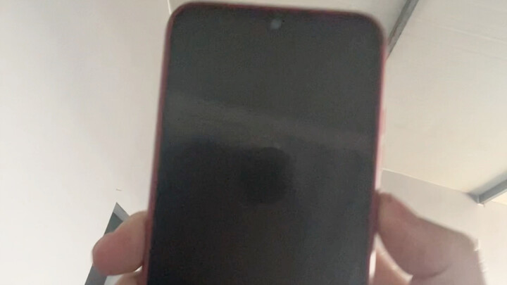 100 yuan sewa kamar, tiap hari bermalas-malasan sambil main game dan hidup santai