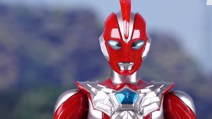 [Quick Show] Ultra-Movable Ultraman Omega Blue Dragon Armor White Tiger Armor Transformation Set