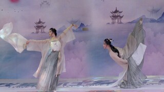 [Xianyao] Cô ấy chắc hẳn đã ăn Dove trước khi lên sân khấu, động tác của cô ấy thật uyển chuyển.