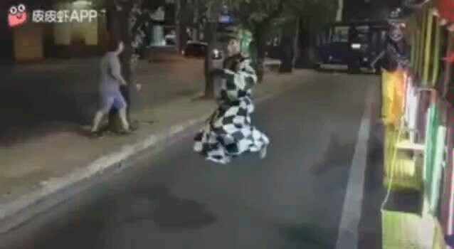 พวกเขากินซีจือหลางกันไหม?