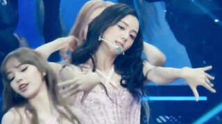 انطلقوا بكل قوتهم! الإطلالة الجديدة لـ BLACKPINK في الأسبوع الثاني من مهرجان كواتشيلا على مسرح أغنية