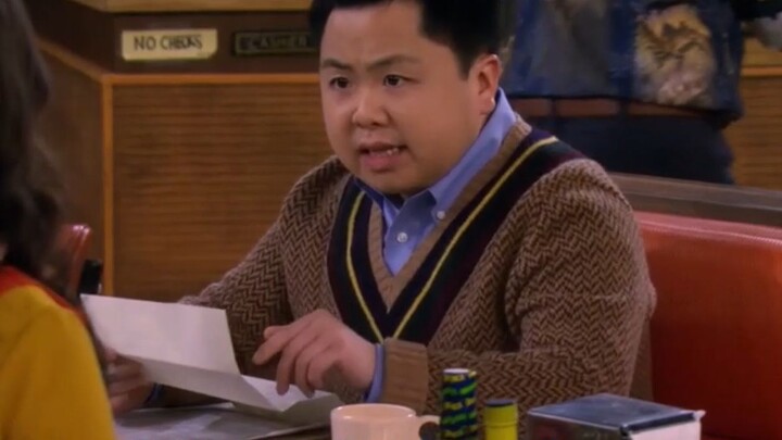 [2 Broke Girls] Our little Ah Han is very principled, hahahaha, so cute