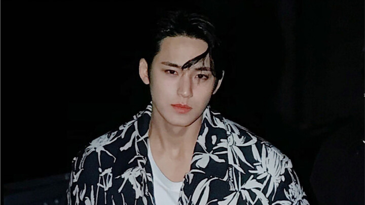 [Kim Min-kyu] Next Stop | Riverside Evening Breeze, Slicked-Back Hair, Coat
