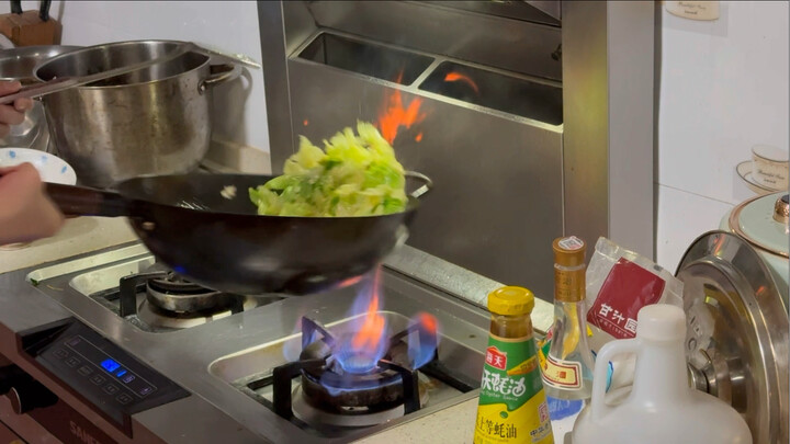 Koki Surga Api, Live Demo Memasak oleh Huo Nan ✧(≖ ◡ ≖✿)