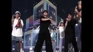 He's really enjoying being goofy😄#seventeen #scoups #hoshi #mingyu #dk #dino #seungkwan #vernon #jun