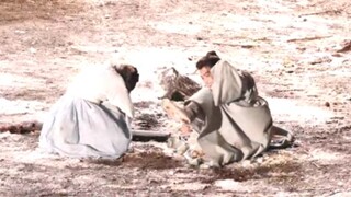 Giúp đỡ! Jiang Xuening và Xie Wei thật xứng đôi! Họ là hai người siêu dễ thương.