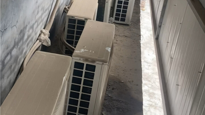 Let’s see how vocational school kids order takeout!