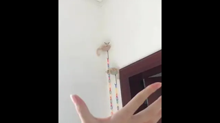 เธอบอกว่า "ไม่ต้องเป็นอะไรกันหรอกดีแล้ว" เพราะจะได้ไม่ต้องบอก "เลิกกัน"