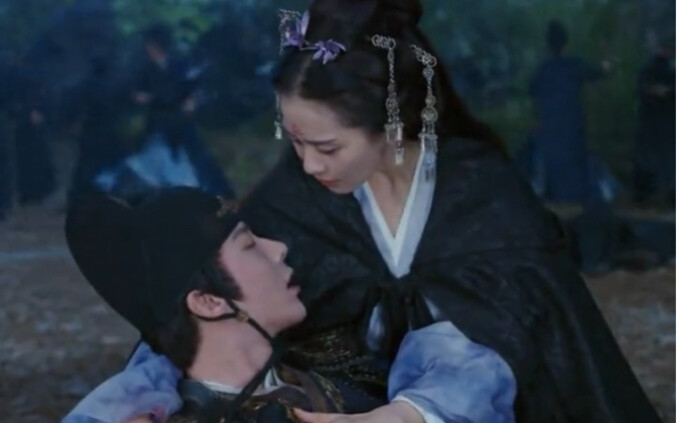 Once Ren Ruyi makes a move, it’s instant kill. Why did you have to pick a fight with Ren Ruyi of all