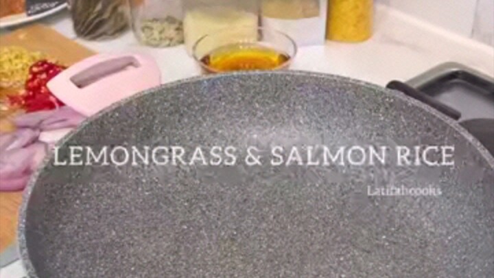 Lemongrass and Salmon rice