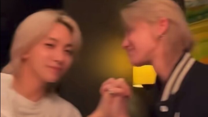 Giờ xem lại mới hiểu điều này quý giá đến nhường nào😭（Video chuyển bàn trong văn hóa rượu Trung Quốc